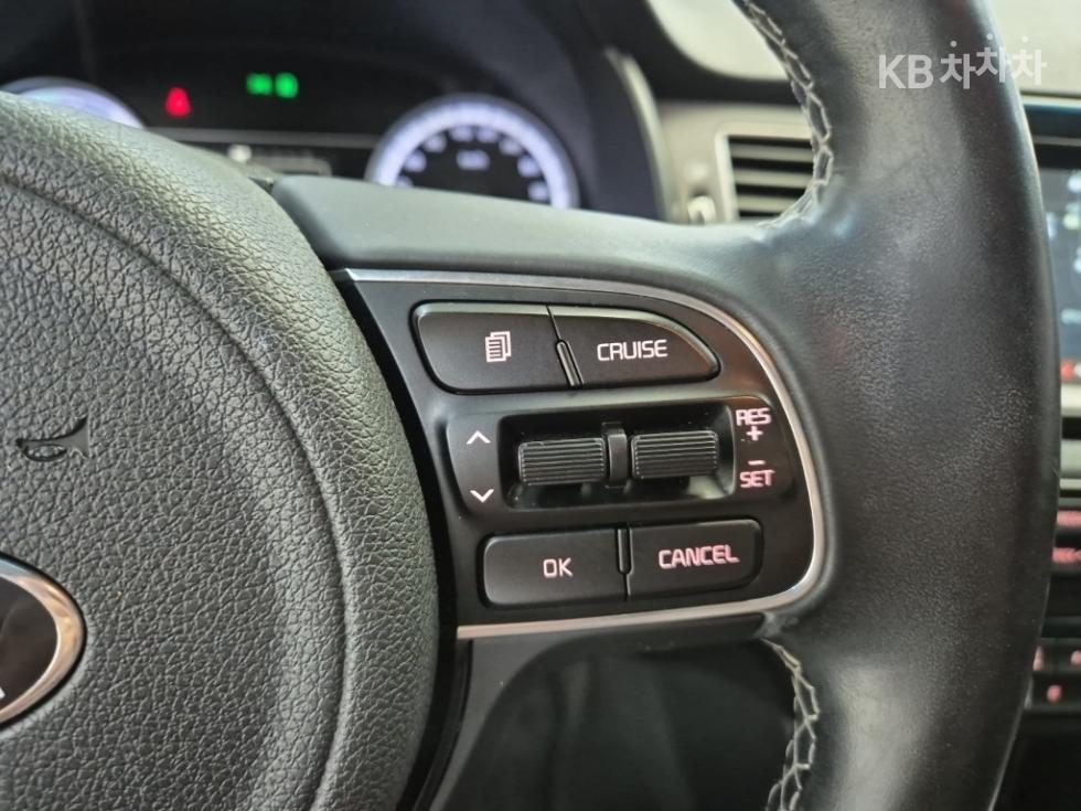 Kia Niro — miniaturë 15