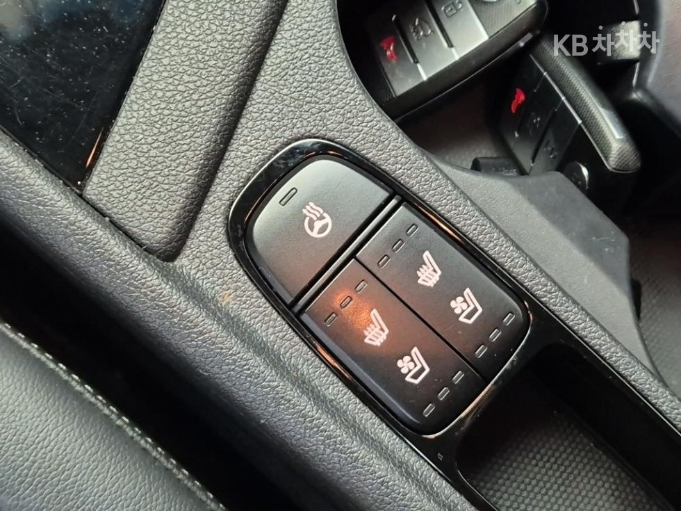 Kia Niro — miniaturë 17