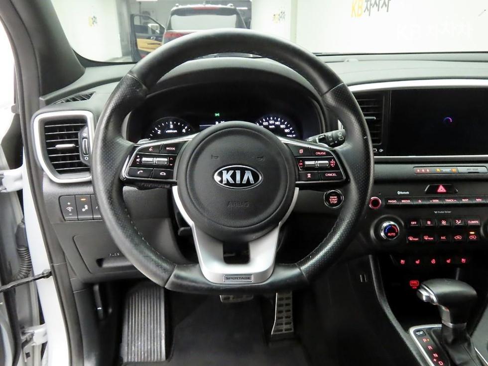 Kia Sportage — miniaturë 8