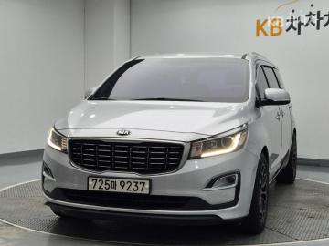 Kia Carnival 11  seats 2.2  diesel  prestige — foto 1