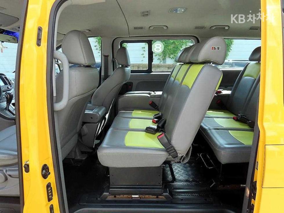 Hyundai Starex — miniaturë 6