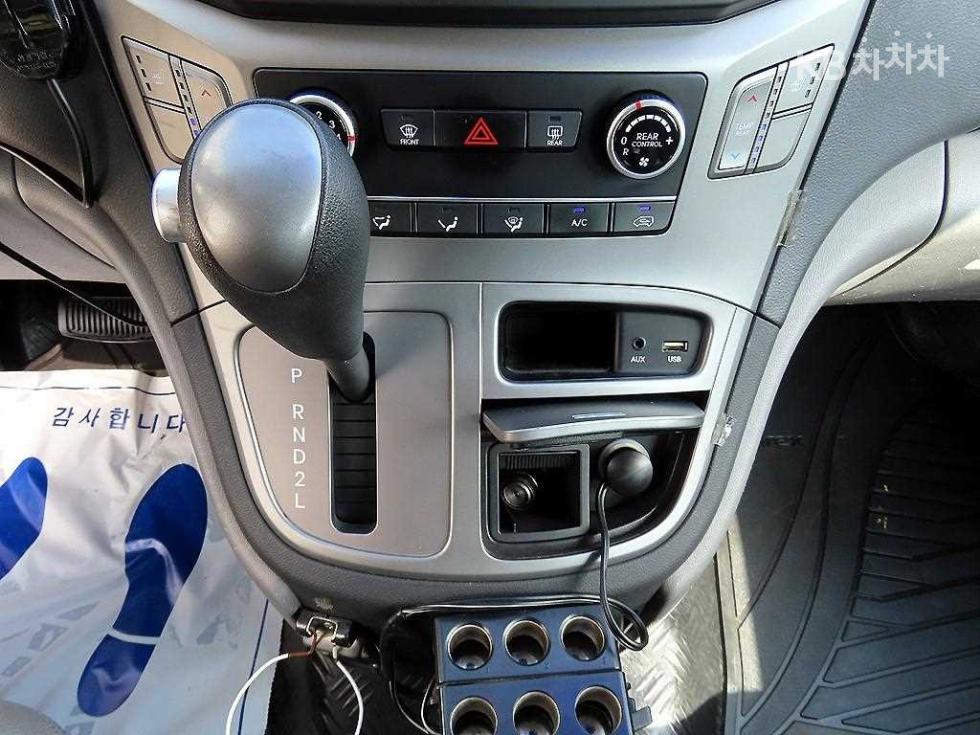 Hyundai Starex — miniaturë 11