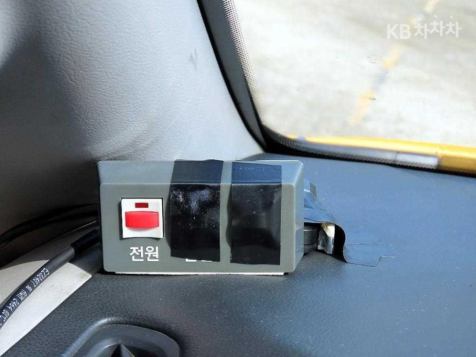 Hyundai Starex — miniaturë 12
