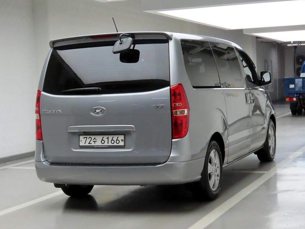 Hyundai Starex — miniaturë 4