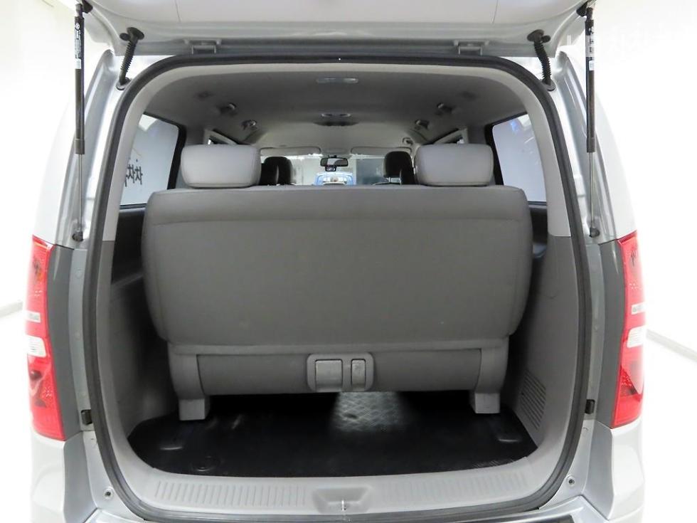 Hyundai Starex — miniaturë 5