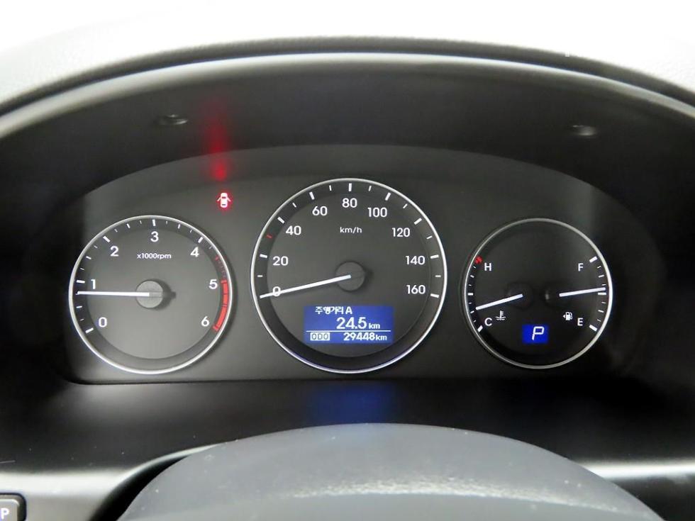 Hyundai Starex — miniaturë 6