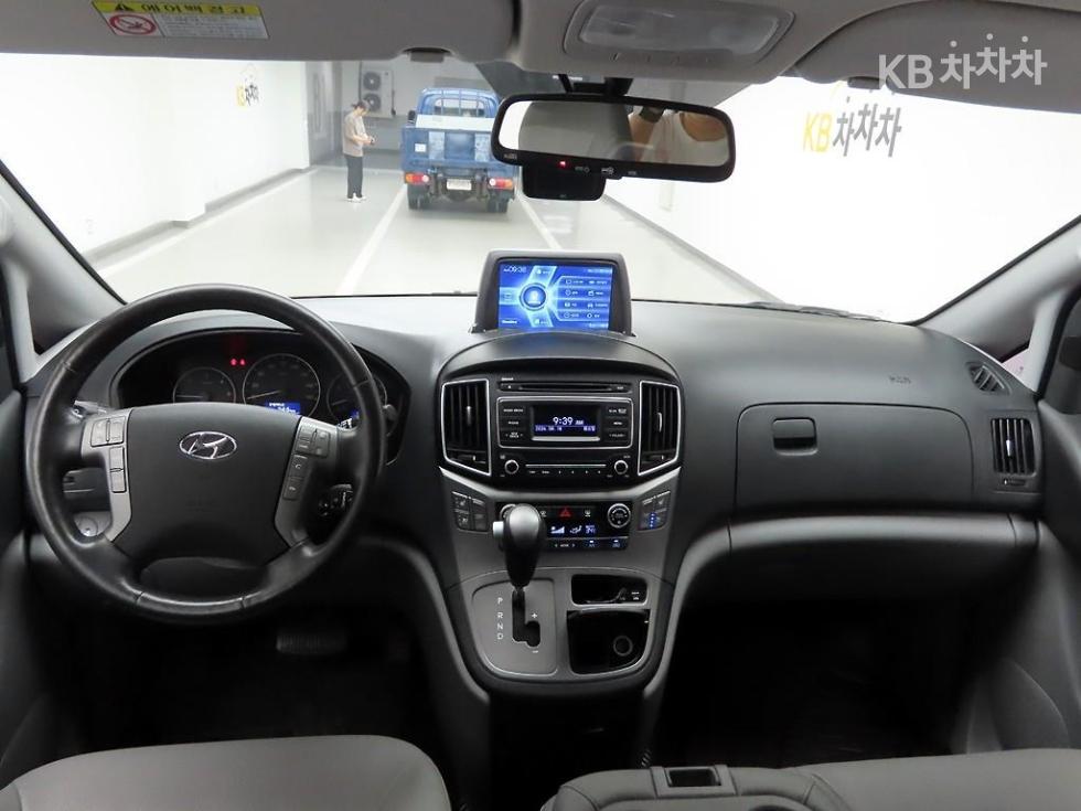 Hyundai Starex — miniaturë 7