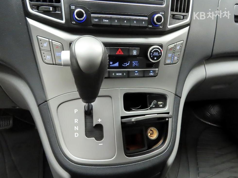 Hyundai Starex — miniaturë 11