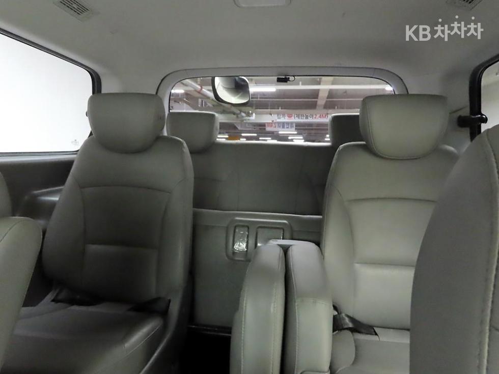 Hyundai Starex — miniaturë 14