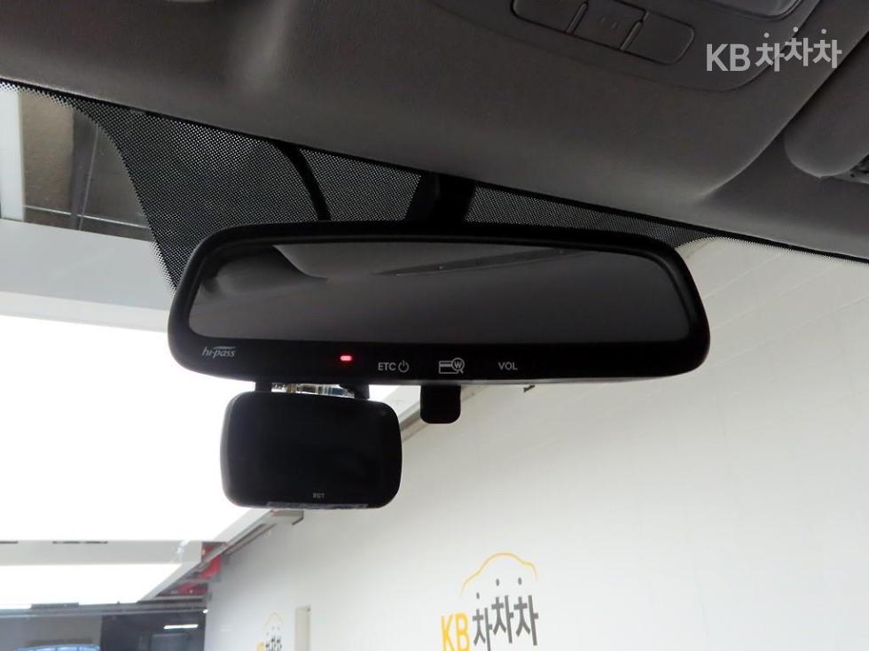 Hyundai Starex — miniaturë 15