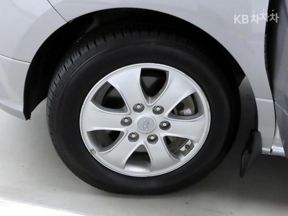 Hyundai Starex — miniaturë 19