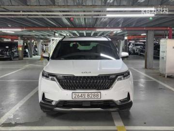 Kia Carnival Gasoline 9-Seater Noblesse — foto 1