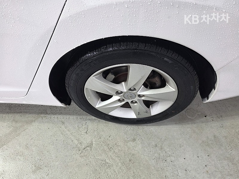 Hyundai Avante — miniaturë 20