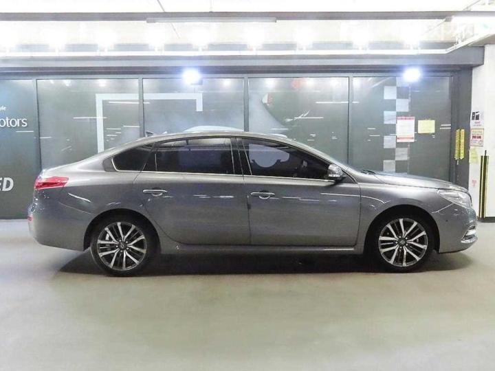 Renault SM7 — miniaturë 3