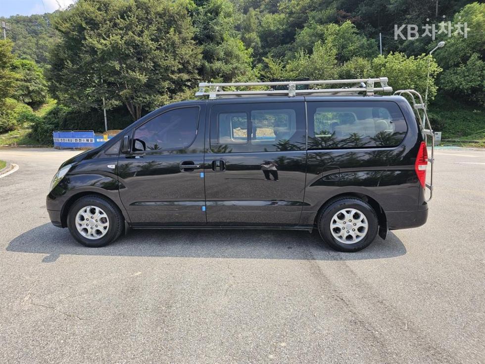 Hyundai Starex — miniaturë 4
