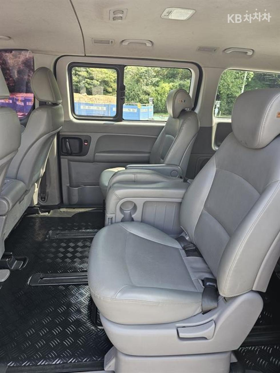 Hyundai Starex — miniaturë 9