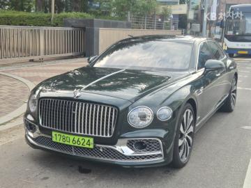 Bentley Flying Spur 4.0 AZURE 기본형 — foto 1