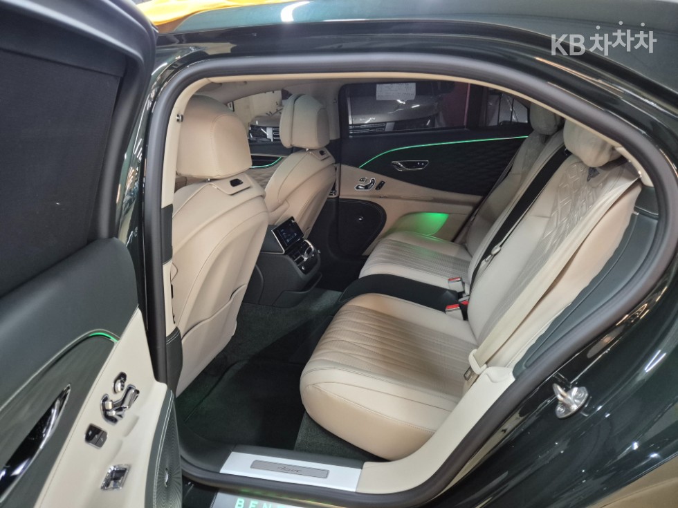 Bentley Flying Spur — miniaturë 9