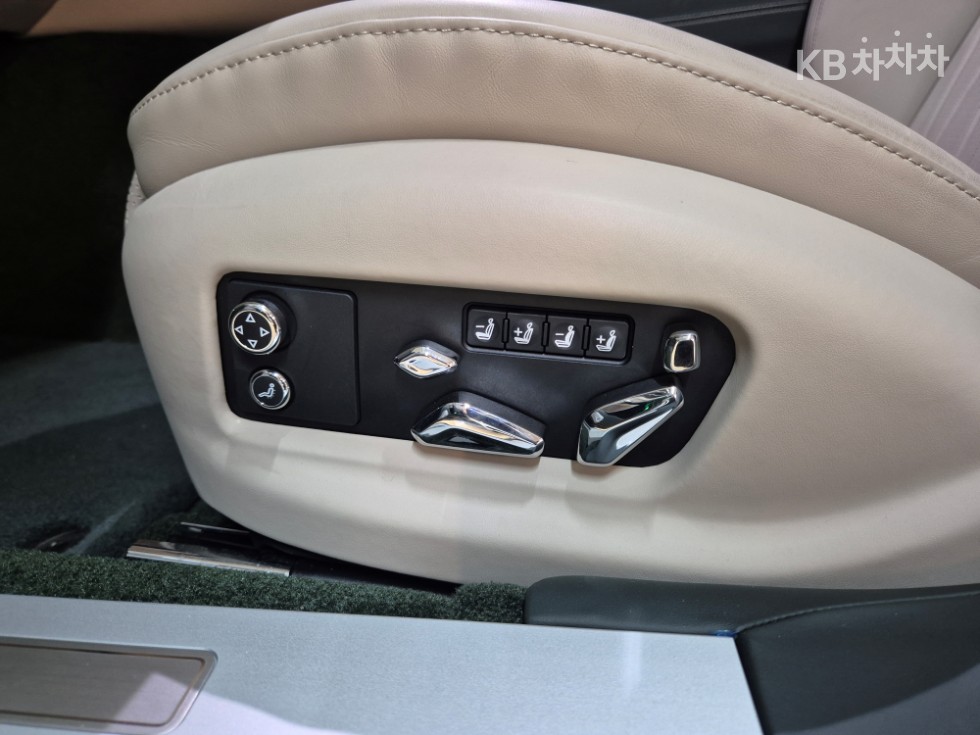 Bentley Flying Spur — miniaturë 10