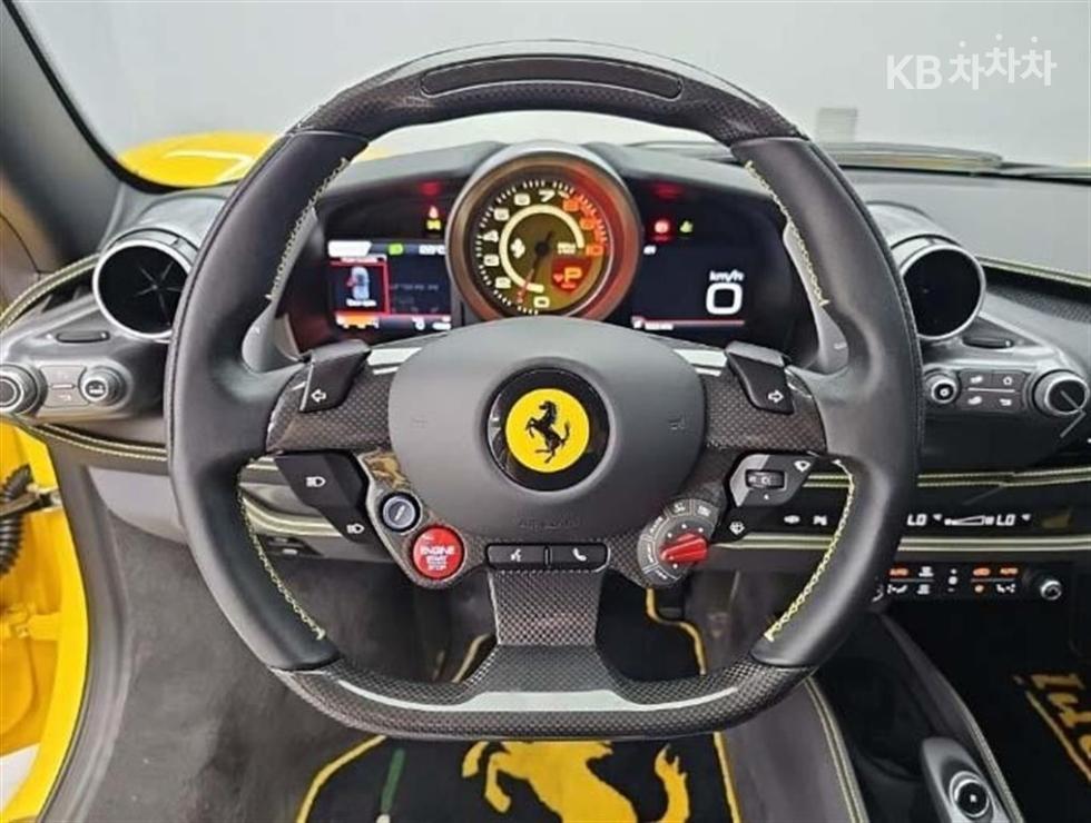 Ferrari F8 Tributo — miniaturë 9