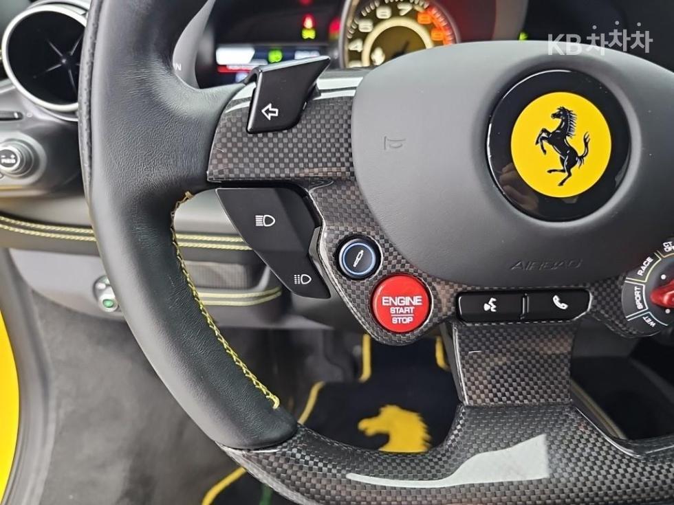 Ferrari F8 Tributo — miniaturë 16