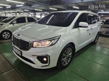 Kia Carnival 9인승 2.2 디젤 프레스티지 — foto 1