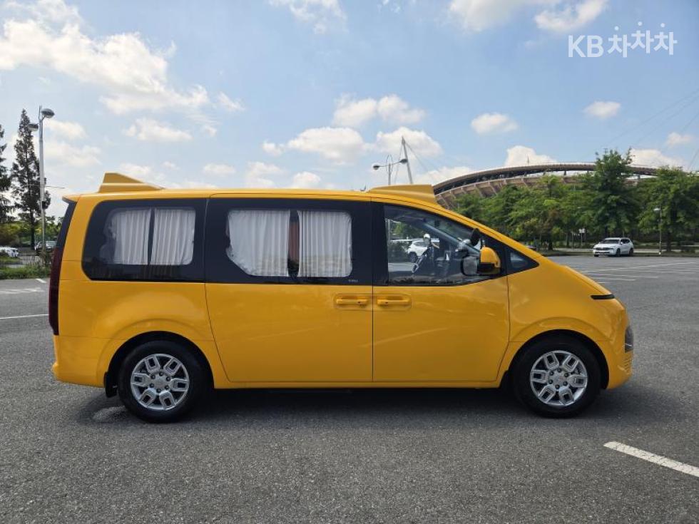 Hyundai Staria — miniaturë 3
