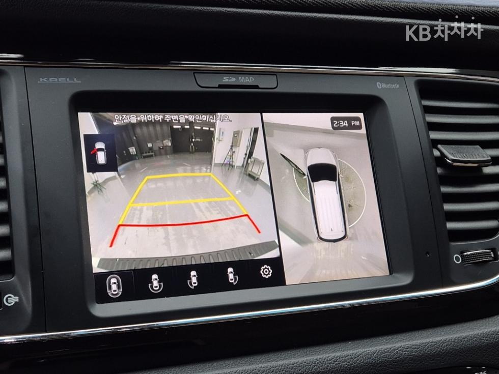Kia Carnival — miniaturë 15