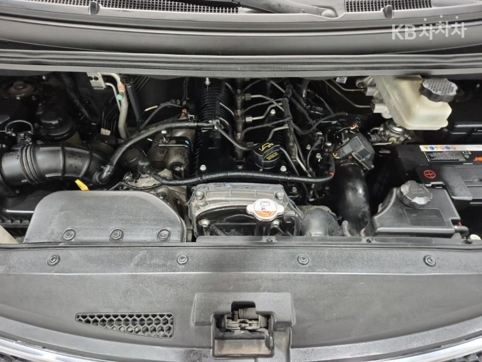 Hyundai Starex — miniaturë 14