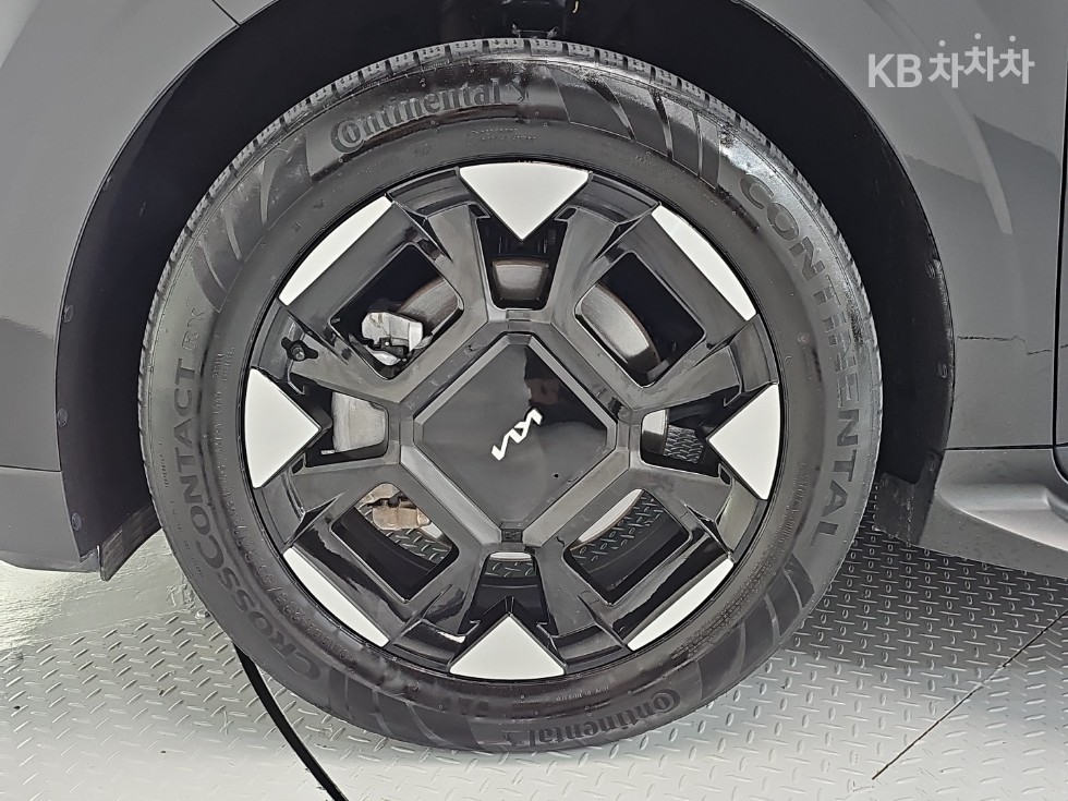 Kia Carnival — miniaturë 28