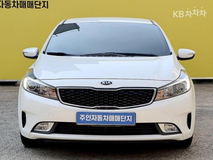 Kia K3 Trendy Style — foto 1