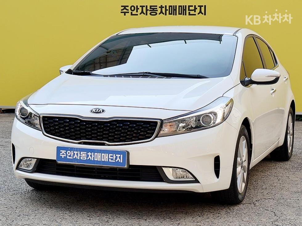Kia K3 — miniaturë 2