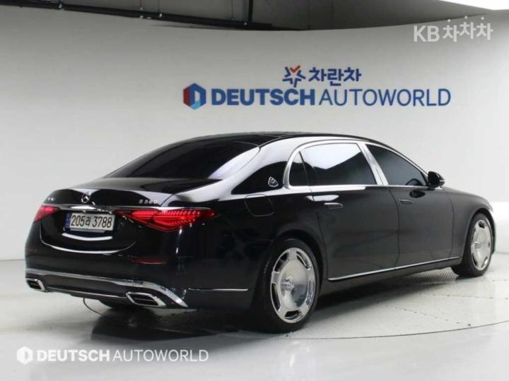 Mercedes-Benz S-klasse — miniaturë 2