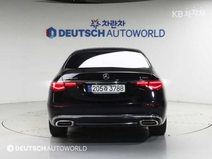 Mercedes-Benz S-klasse — miniaturë 4