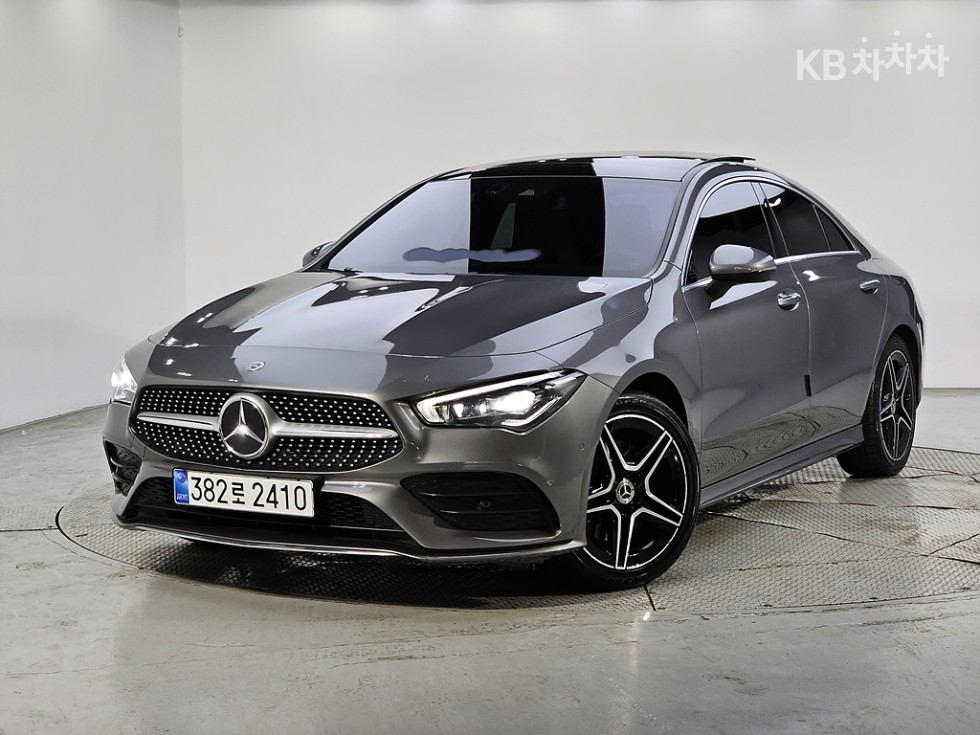 Mercedes-Benz CLA-Class