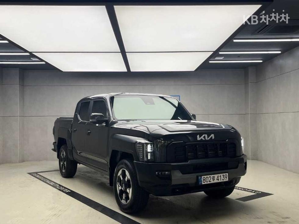 Kia Tasman
