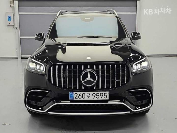 Mercedes-Benz GLS-klasse 63 AMG 4Matic+ 기본형 — foto 1