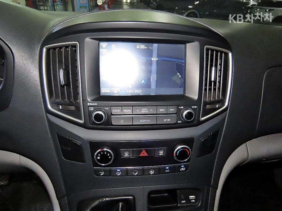 Hyundai Starex — miniaturë 11
