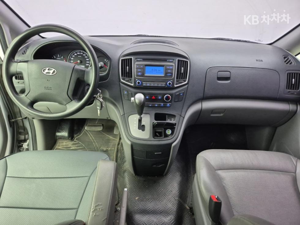 Hyundai Starex — miniaturë 5
