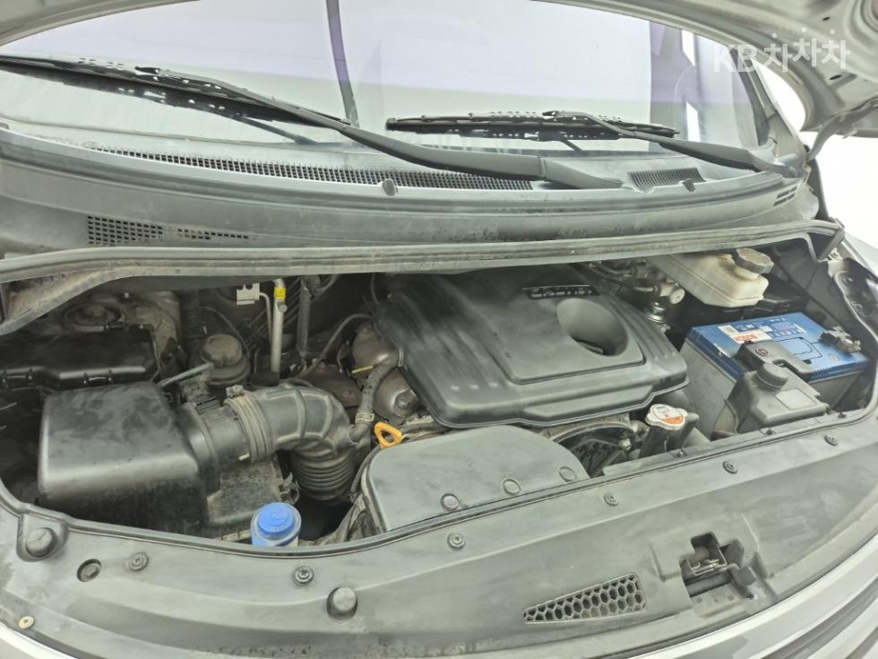 Hyundai Starex — miniaturë 6