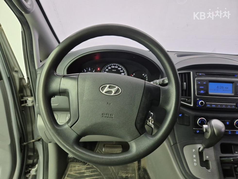 Hyundai Starex — miniaturë 9