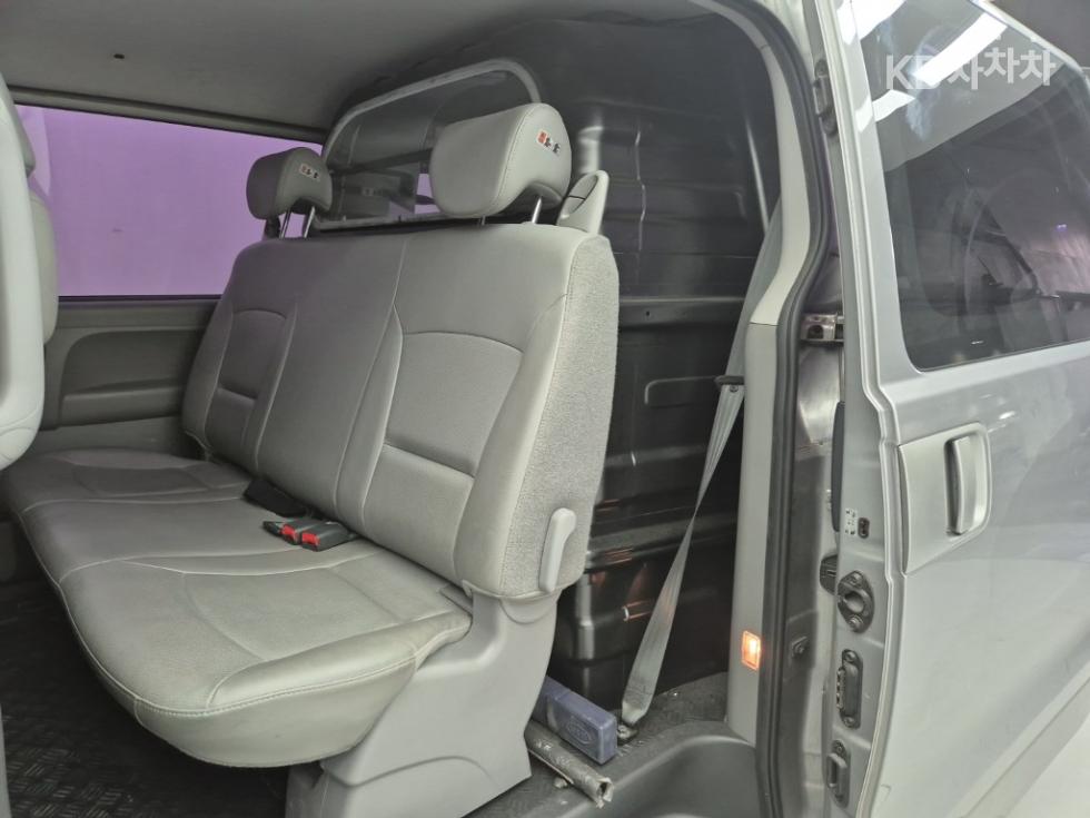 Hyundai Starex — miniaturë 12