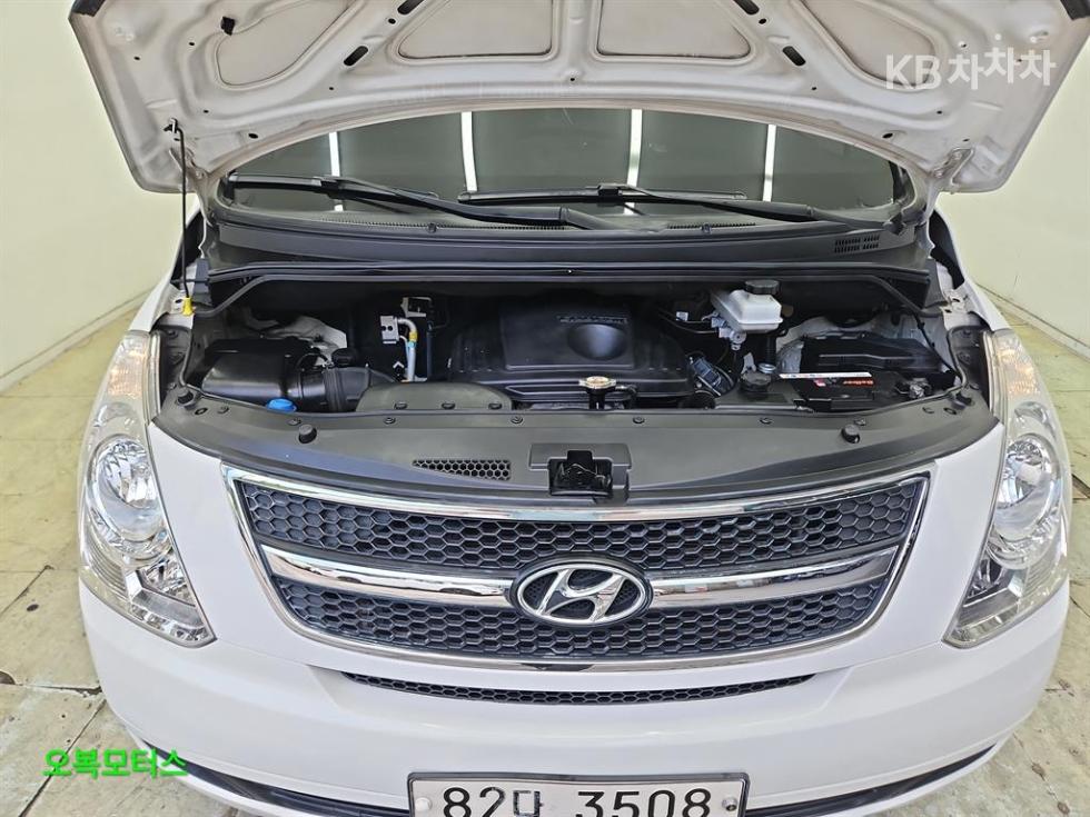 Hyundai Starex — miniaturë 11