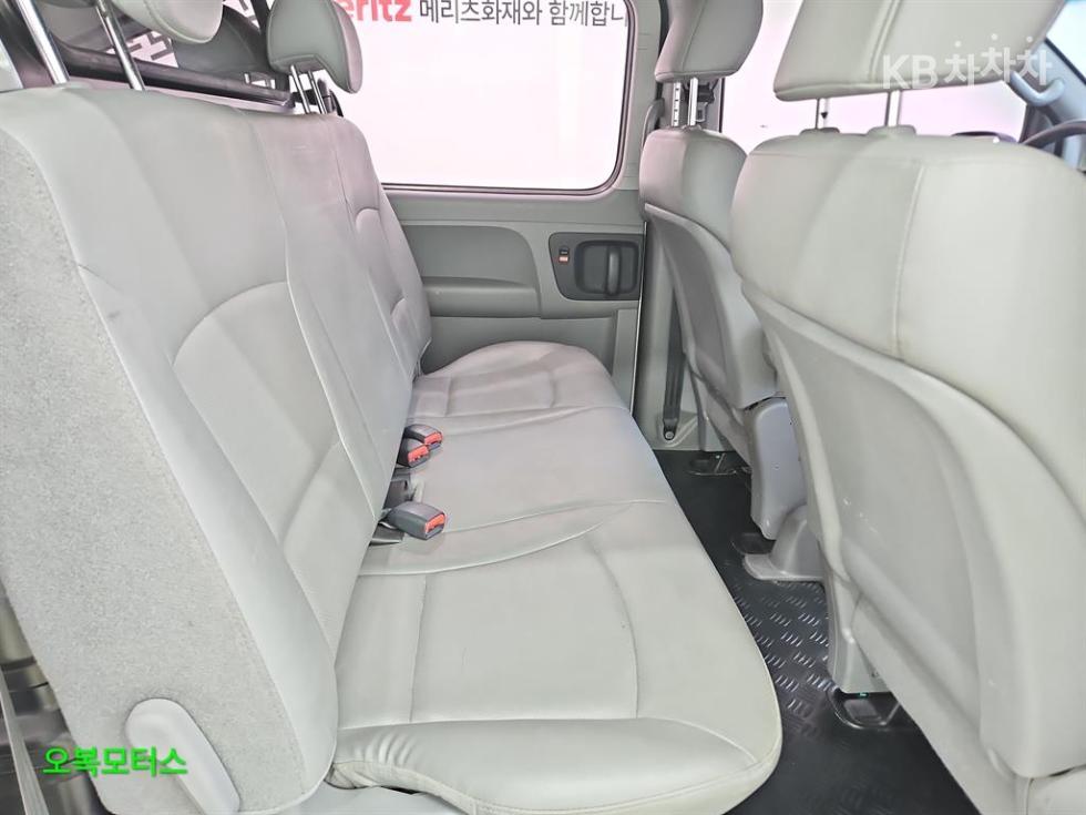Hyundai Starex — miniaturë 12