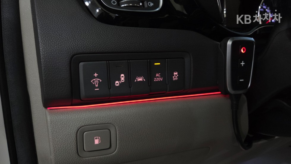 Kia Carnival — miniaturë 16