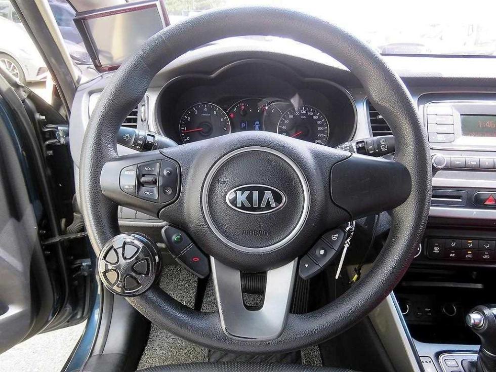 Kia Carens — miniaturë 11