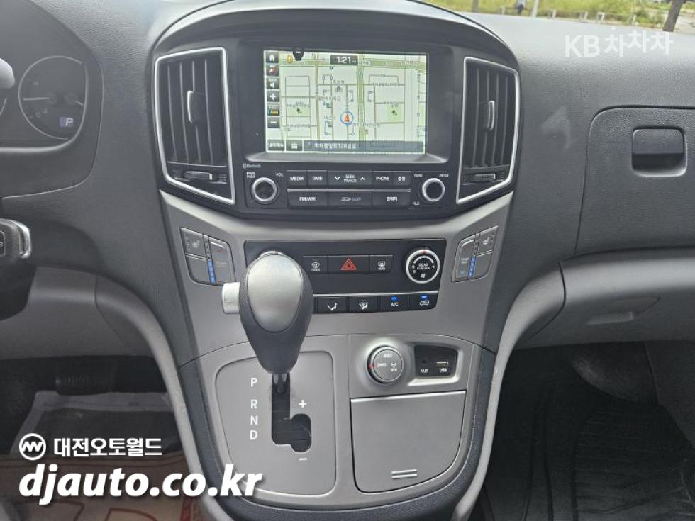 Hyundai Starex — miniaturë 12