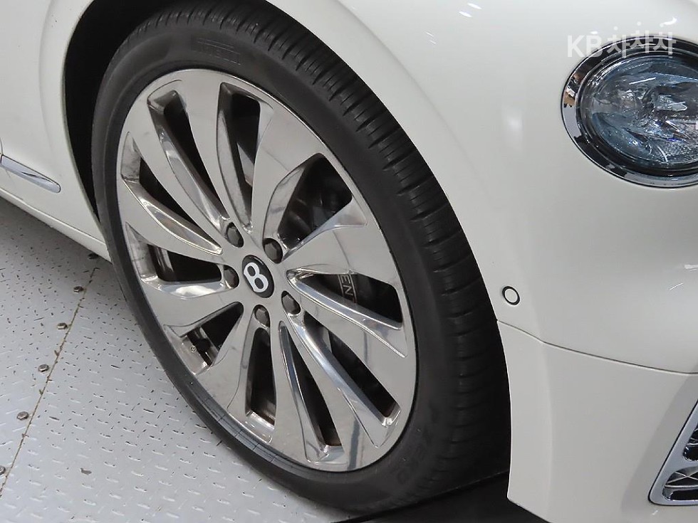 Bentley Flying Spur — miniaturë 5