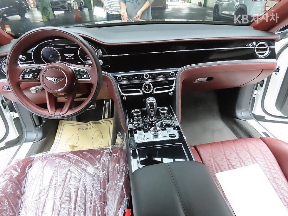 Bentley Flying Spur — miniaturë 10