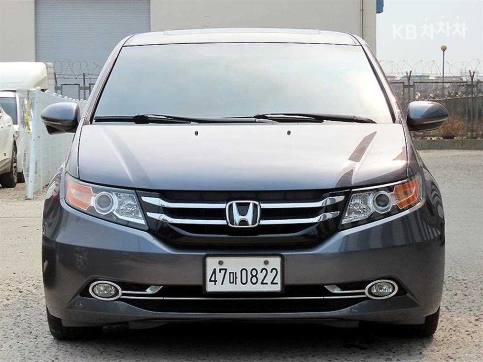 Honda Odyssey 3.5 4th — foto 1
